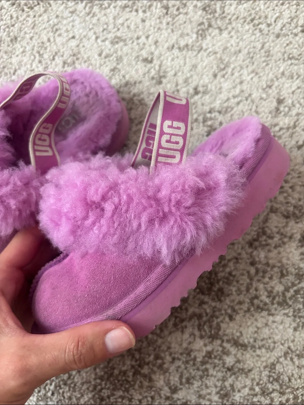 UGG soft slip